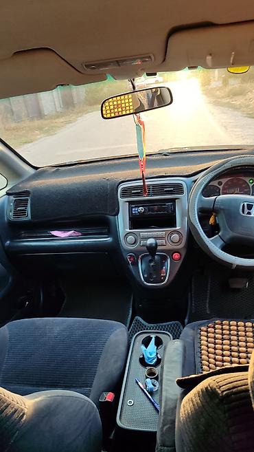 Honda Stream: 2002 г., 1.7 л, Автомат, Бензин, Минивэн