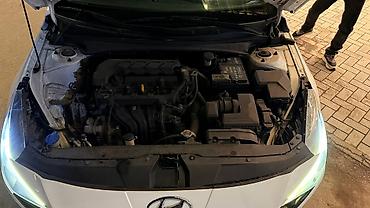 Hyundai: Hyundai Avante: 2020 г., 1.6 л, Бензин — 9