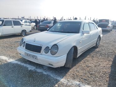 qazel mator: Mercedes-Benz 220: 2.2 l | 1998 il Sedan