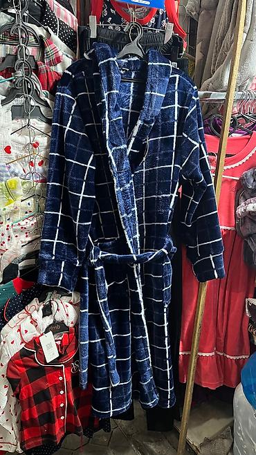 Другая мужская одежда: Мужские пижамы Мусжкие халаты Мужское термобелье Широкий ассортимент — 2