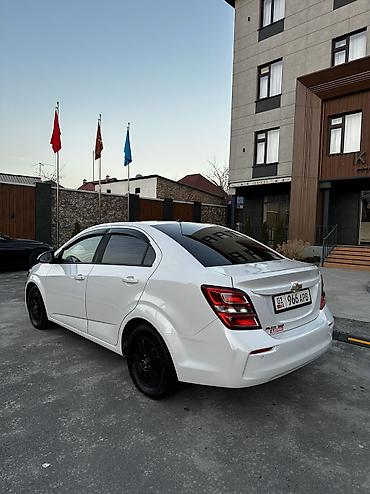 Chevrolet: Chevrolet Aveo: 2017 г., Бензин, Седан — 3