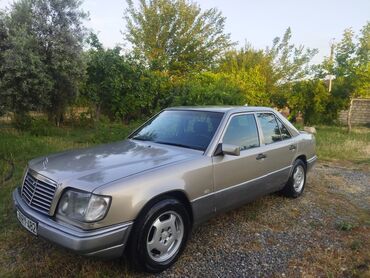 toros disk satilir: Mercedes-Benz W124: 2.2 l | 1994 il Sedan