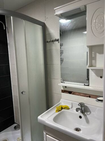 Mənzil kirayələyirəm: 3 otaqlı, 80 kv. m — 7