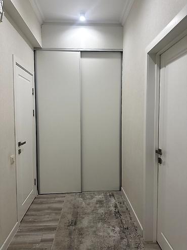Продажа квартир: 2 комнаты, 47 м², Асанбай мкр Элитка, 3 этаж, Евроремонт — 5