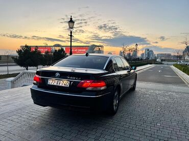 BMW: BMW 740: 4 l | 2007 il Sedan — 9