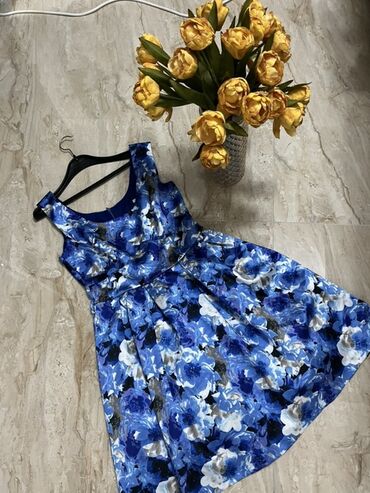 Kompleti: Ženska odeća – komplet modernih komada za različite sezone. - Crvena — 7