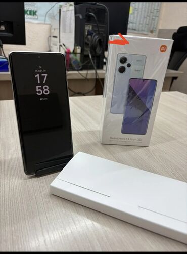 срочно продаю телефон: Redmi, Redmi Note 13 Pro Plus, Б/у, 256 ГБ, цвет - Белый, 2 SIM