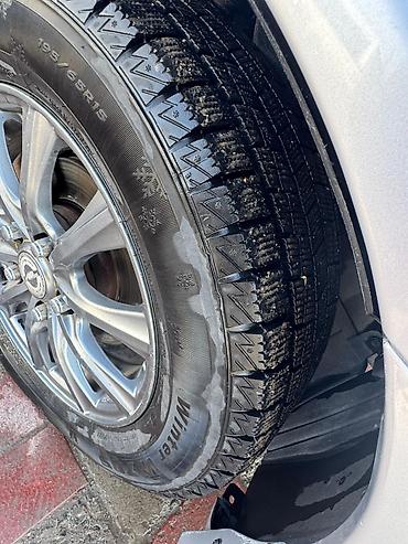 Honda: Honda Stream: 2003 г., Универсал — 12