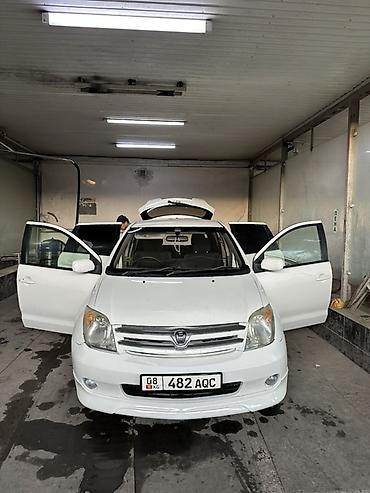 Транспорт: Toyota Ist: 2003 г., 1.3 л, Автомат, Бензин, Хэтчбэк — 1