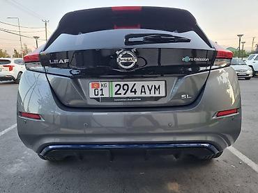 nissan leaf: Nissan Leaf: 2019 г., Электромобиль, Хэтчбэк — 5