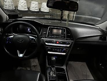 Hyundai: Hyundai Sonata: 2018 г., 2 л, Типтроник, Газ, Седан — 12