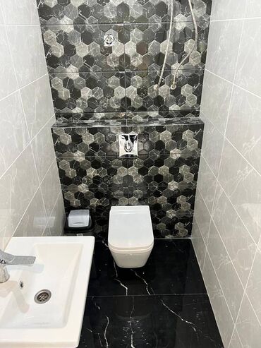 Долгосрочная аренда домов: 200 м², 5 комнат — 12