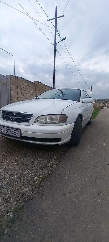 ford sedan: Opel Omega: 2.2 l | 1999 il 300000 km Sedan — 2