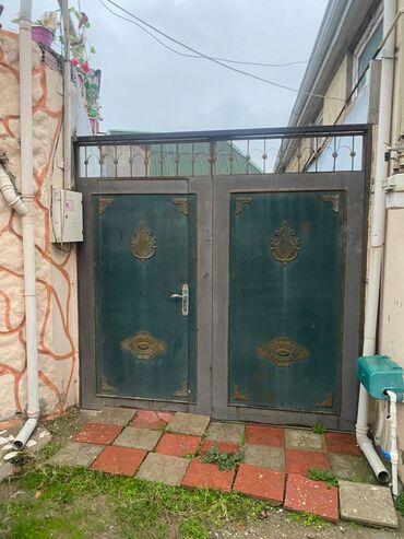 Həyət evləri və villaların satışı: Biləcəri 2 otaqlı, 60 kv. m, Kredit var, Yeni təmirli