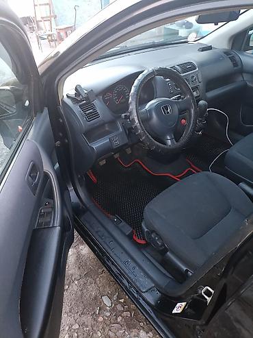 Транспорт: Honda Civic: 2001 г., 1.7 л, Механика, Бензин, Хэтчбэк — 2