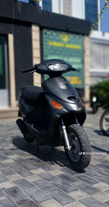 бампер опель вектра б: Moon - MOPED, 50 sm3, 2024 il