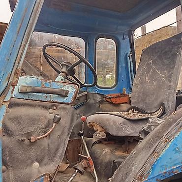 89 tekeri: Traktor MTZ-80/82 (Belarus) – mavi kabinli, dörd təkərli, universal — 10
