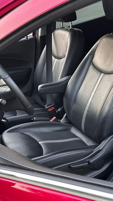 Chevrolet: Chevrolet Spark: 2020 г., 1 л, Вариатор, Бензин, Хэтчбэк — 13