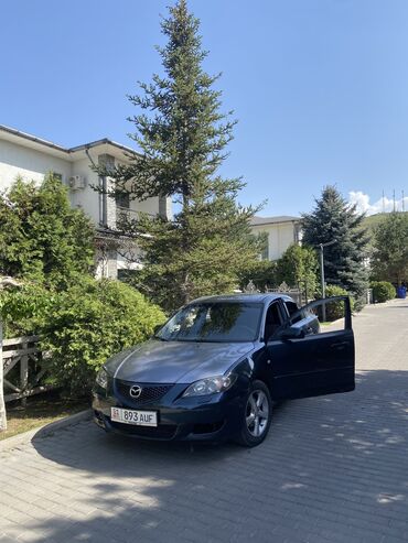 Mazda: Mazda 3: 2005 г., 1.6 л, Механика, Бензин, Седан