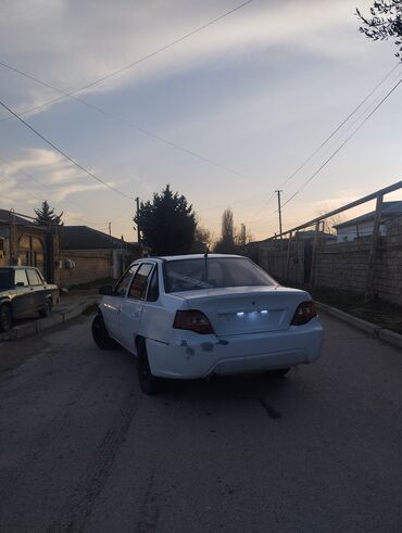 Digər avtomobillər: Avtomobil: Sedanın tam komple eksteryer və interyer görüntüləri — 6