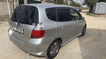 fit 2012: Honda Fit: 2003 г., 1.3 л, Автомат, Бензин, Хэтчбэк — 4