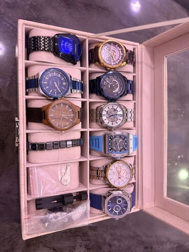 prada eynekleri qiymeti: Yeni, Qol saatı, NaviForce