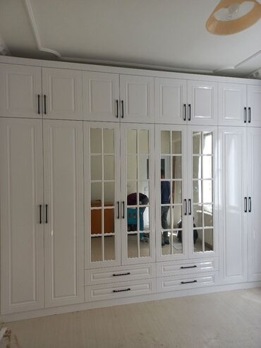 Sifarişlə mətbəx mebeli: Sifarişlə mətbəx dəsti, Özü çəkən petlələr, MDF, Kredit yoxdur — 15