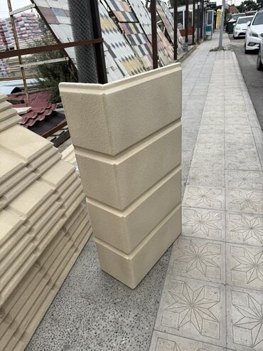 Digər bitirmə materialları: Fasad üçün dekorativ elementlər və hazır detallar - Material: sıxlığı — 35