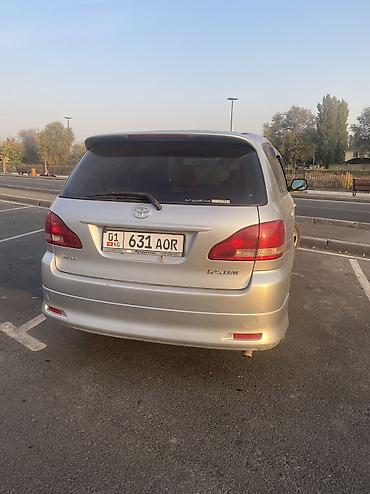 devo tiko: Toyota Ipsum: 2003 г., 2.4 л, Автомат, Газ, Минивэн — 2