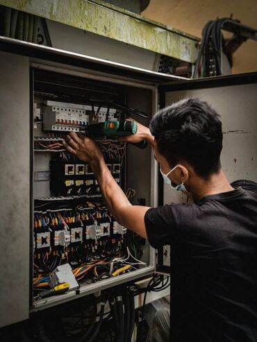 ремонт автобусов: 🔌 Yeni və köhnə mənzillərdə həmçinin obyektlərdə elektrik xətlərinin