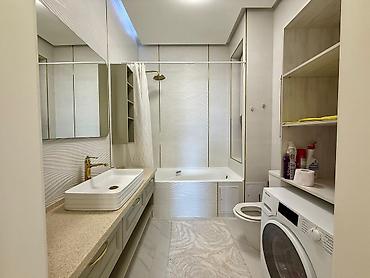 Продажа квартир: 5 и более комнат, 210 м², Элитка, 10 этаж, Дизайнерский ремонт at lalafo.kg — 16 Продажа квартир: 5 и более комнат, 210 м², Элитка, 10 этаж, Дизайнерский ремонт — 16