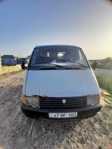 QAZ GAZel: 2.4 l | 1998 il 146000 km Ofrouder/SUV