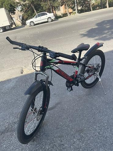 velosiped kreditle: Velosiped 24 lük. Az işlənib, heç bir problemi yoxdur. 10 skorus — 1