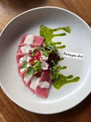 Aşpazlar: Hamburqer ustası, 24 yaş, 6 ildən artıq təcrübə — 20