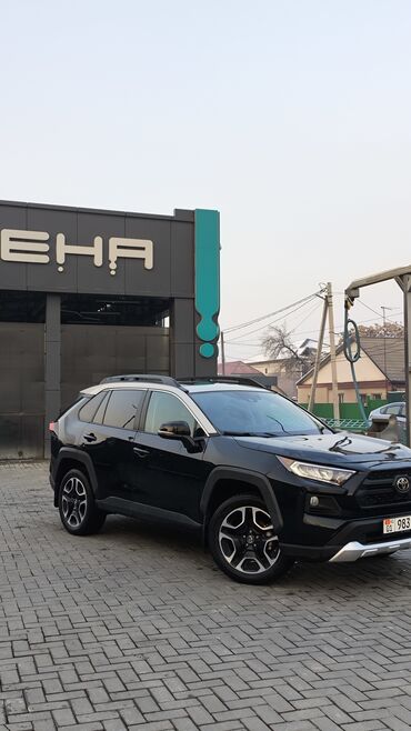 Toyota: Toyota RAV4: 2019 г., 2.5 л, Автомат, Бензин, Кроссовер at lalafo.kg — 1 Toyota: Toyota RAV4: 2019 г., 2.5 л, Автомат, Бензин, Кроссовер — 1