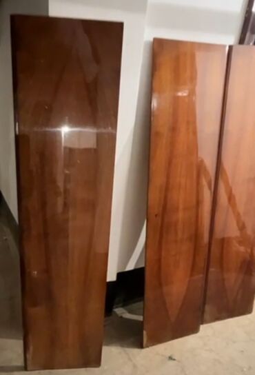 Шкафы для одежды: Болгария Шкаф деревянный для одежды, двери есть в наличии (можно — 8