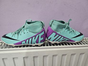 Kopačke: Nike, veličina - 36.5, Upotrebljenо — 4