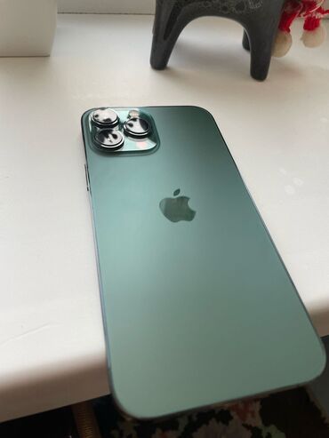усилитель мах: IPhone 13 Pro Max, Б/у, 128 ГБ, Alpine Green, Зарядное устройство, Чехол, 85 %