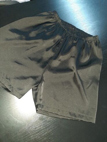 Šortsevi, Bermude: M, S (EU 36), bоја - Srebrna, Jednobojni — 5