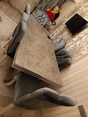 ucuz pərdələr: Qonaq otağı üçün, İşlənmiş, Açılmayan, Dördbucaq masa, 6 stul — 1
