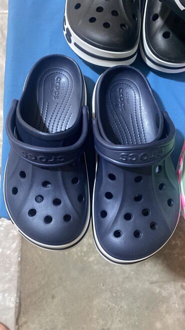 crocs kyrgyzstan бишкек фото: Крокс на все сезоны