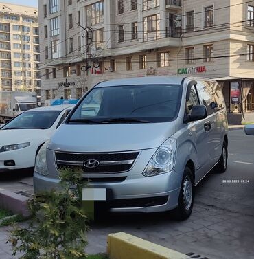 Hyundai: Hyundai H-1 (Grand Starex): 2011 г., 2.5 л, Автомат, Дизель, Минивэн