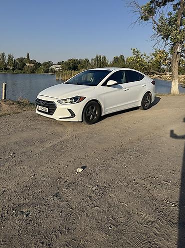 Элантра американец 1,4 турбо GDI eco экономичный мотор по городу 6,7 at lalafo.kg Элантра американец 1,4 турбо GDI eco экономичный мотор по городу 6,7