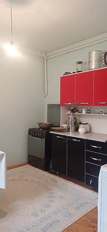kg house: Ак-Ордо 1ден центринен, Гагарина 100 метр аралыкта жайгашкан. Үй жаңы — 9