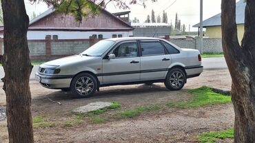 volkswagen id.4 цена в бишкеке: Volkswagen Passat: 1996 г., 2 л, Механика, Бензин, Седан