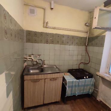 bineqedide: Kiraye ev_bileceride 5/1 mertebesinde 1 otaqli ev 220 azn boş — 1