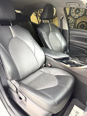 Toyota: Toyota Camry: 2018 г., 2.5 л, Автомат, Гибрид, Седан — 10