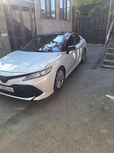 Toyota: Toyota Camry: 2019 г., 2.5 л, Типтроник, Бензин, Седан — 3