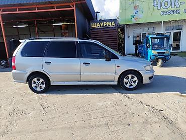 кпп на пассат б3: Mitsubishi Grandis: 1999 г., 2.4 л, Кол менен иштөөчү, Бензин, Вэн/Минивэн — 3