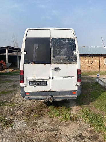 Mercedes-Benz: Mercedes-Benz Спринтер: 2002 г., 2.2 л, Ручные, Дизель, Фургон at lalafo.kg — 2 Mercedes-Benz: Mercedes-Benz Спринтер: 2002 г., 2.2 л, Ручные, Дизель, Фургон — 2